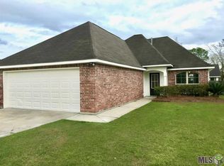 14062 Pecan Ridge Dr, Gonzales, LA 70737