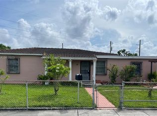 870 E 34th St, Hialeah, FL 33013
