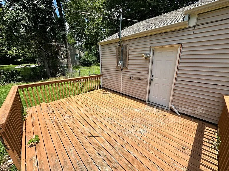 5160 Halsey St — Photo 30