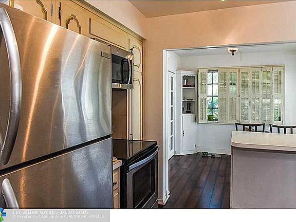 3rd image of 3110 NE 27th St #201
