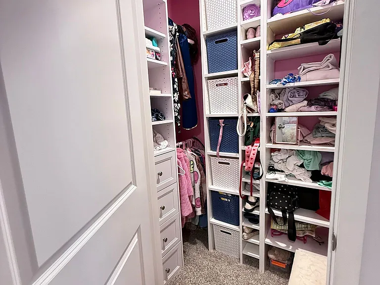 14250 Cheshire Ln N — Photo 29
