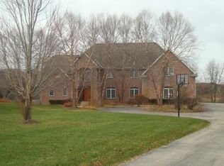 8501 Grove Hill Rd, Rockford, IL 61107