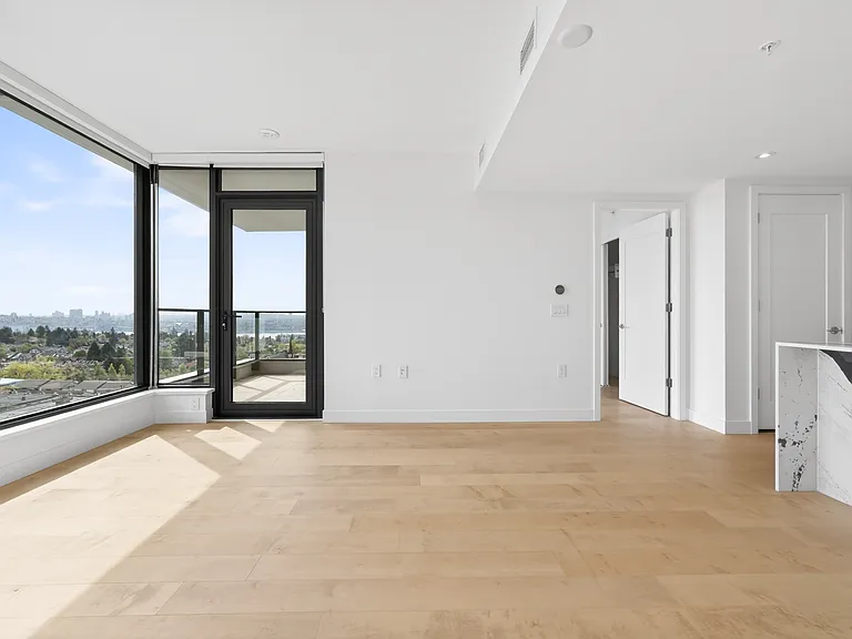 135 E 13th St #1301 — Photo 12