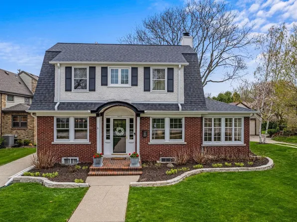 6437 Betsy Ross PLACE, Wauwatosa, WI 53213