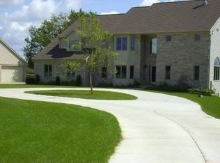 10257 Irish Rd, Goodrich, MI 48438