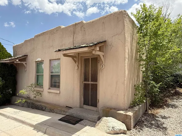 413 W Bremen St, Silver City, NM 88061