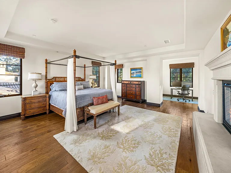 347 Island Oak Ln — Photo 21