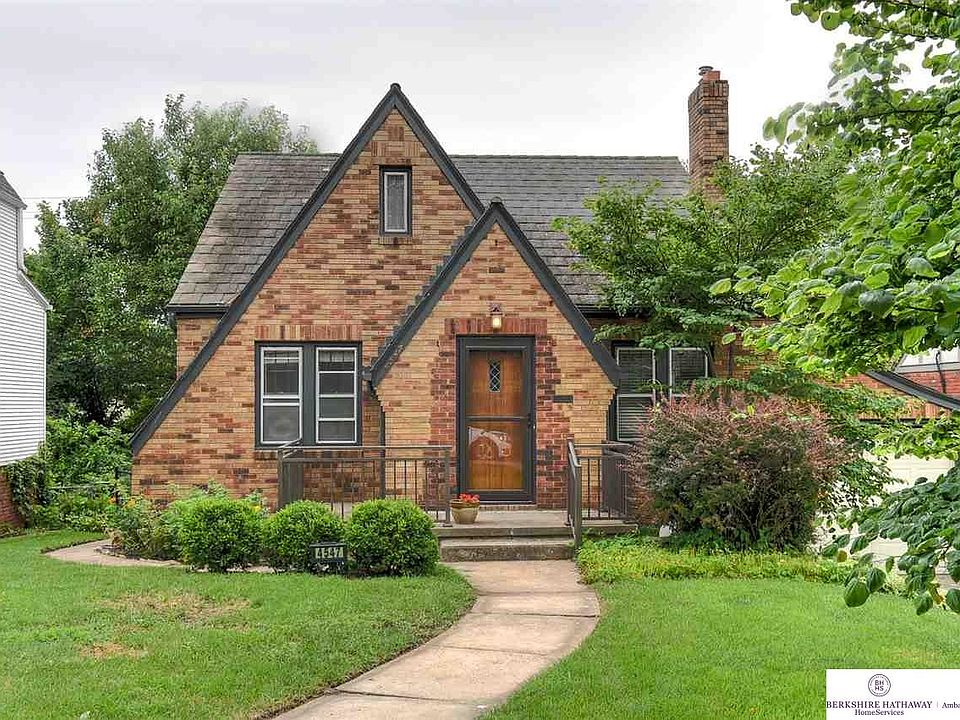 1st image of 4547 Shirley St