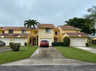 1543 Woodbridge Lakes Cir, West Palm Beach, FL 33406