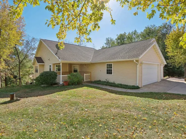 E12017 Grubers Grove Rd, Prairie Du Sac, WI 53578