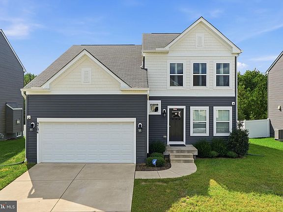 3rd image of 9704 Rockwell Rd