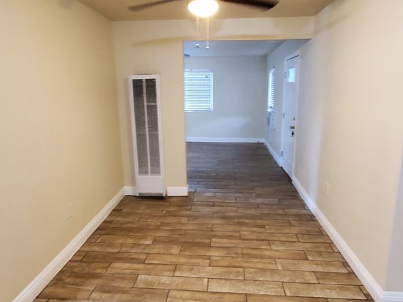 4th image of 2946 1/2 N Belvedere Ave