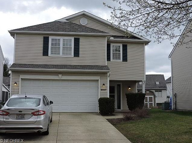 1st image of 9537 Cyprus Ln