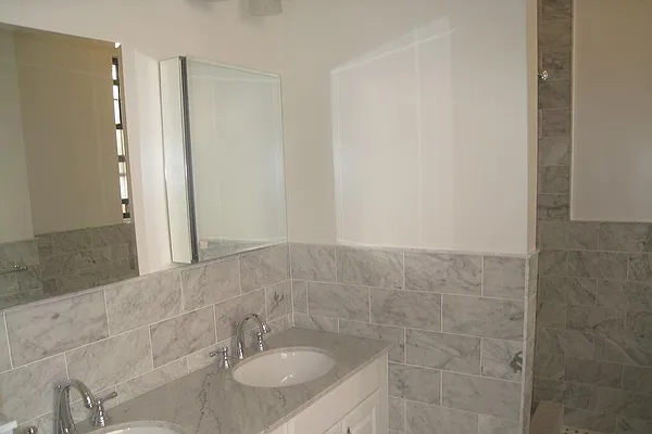 Rented by Corcoran | media 23