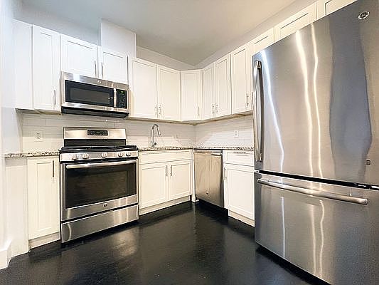 2nd image of 601 W 149th St APT 5