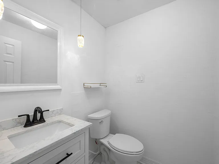 5230 Meadow Forest Dr — Photo 33