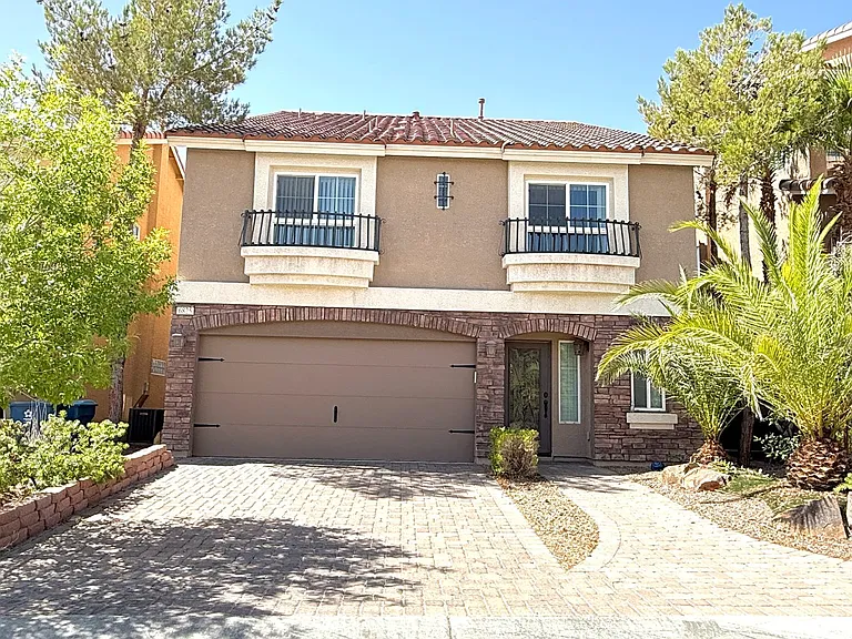 6825 Philharmonic Ave — Photo 3