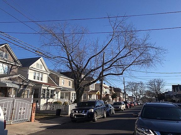 4th image of 10723 113th St