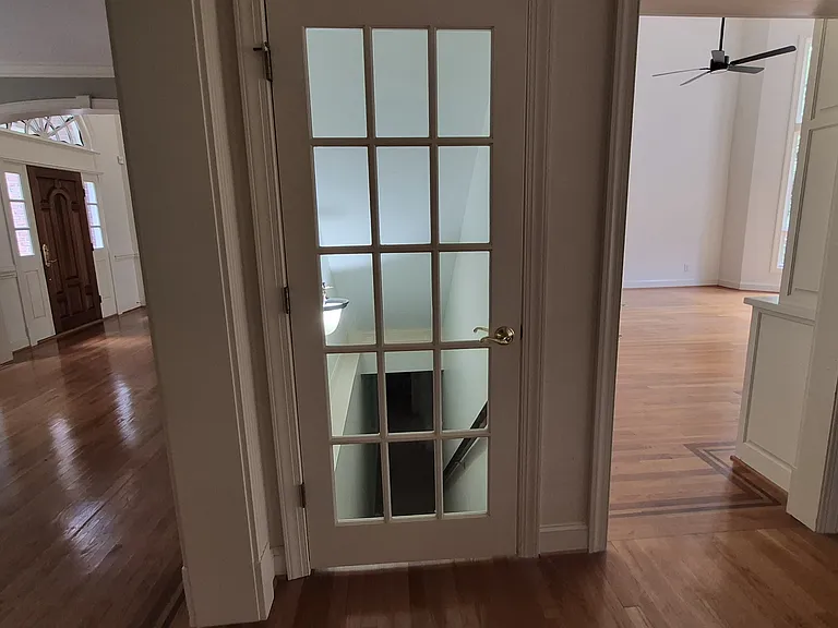 4413 Turnberry Cir — Photo 28
