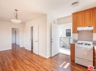 1137 1/2 N Berendo St, Los Angeles, CA 90029