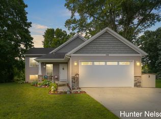 184 Grove St, Sparta, MI