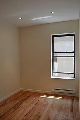 Rented by CoSo Apartments | media 44