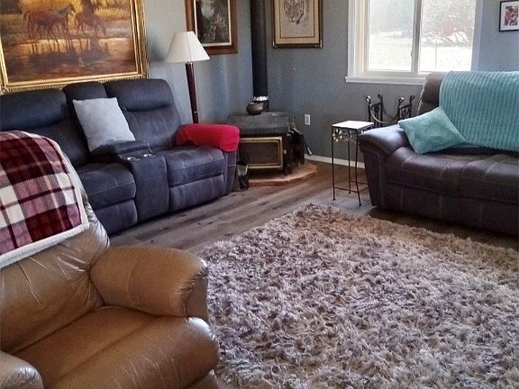 2nd image of 319 W Mesa Drive