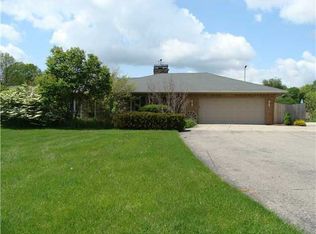 2755 Hagadorn Rd, Mason, MI 48854