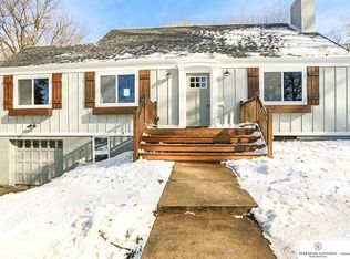 1515 N 54th St, Omaha, NE 68104