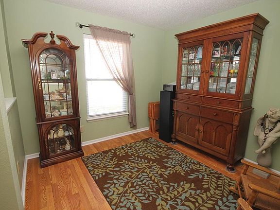 5th image of 10381 Bramkrist Dr