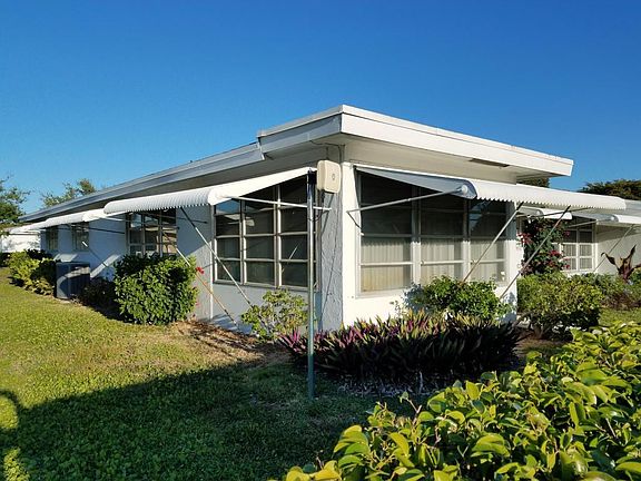 2nd image of 7261 E Oakridge Cir