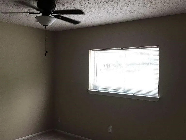 23238 Wintergate Dr — Photo 7
