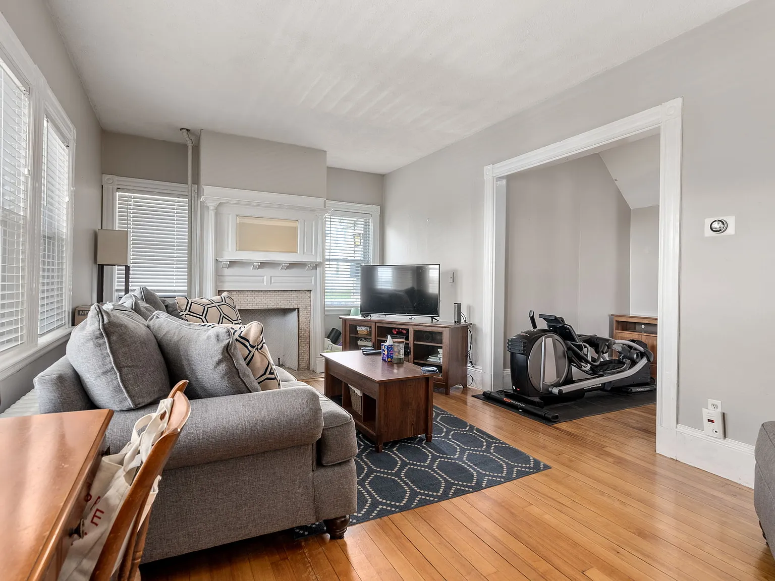 2 bed, 1500 sqft, $2,750 — Photo 2
