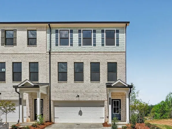 2823 Rosehall Way, Lawrenceville, GA 30044