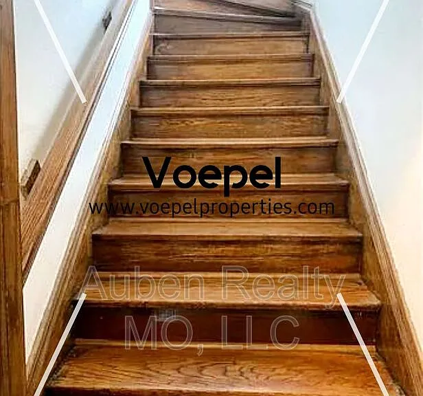3244 Brooklyn Ave — Photo 8
