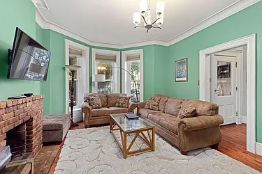 Sold by Elite Connect Real Estate