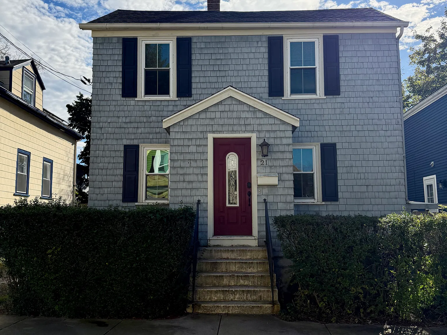 3 bed, 1.5 bath, 1304 sqft, $3,500 — Photo 2