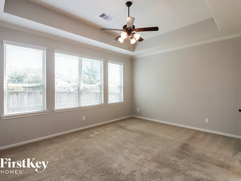 2 Bellshill Cir — Photo 9