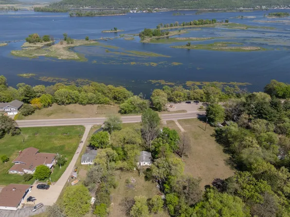 14375 N County Road 24, Wabasha, MN 55981