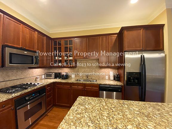 4th image of 11 Perimeter Ctr E APT 1208