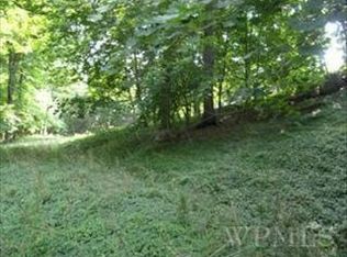 20 Old Road Ln, Mount Kisco, NY 10549