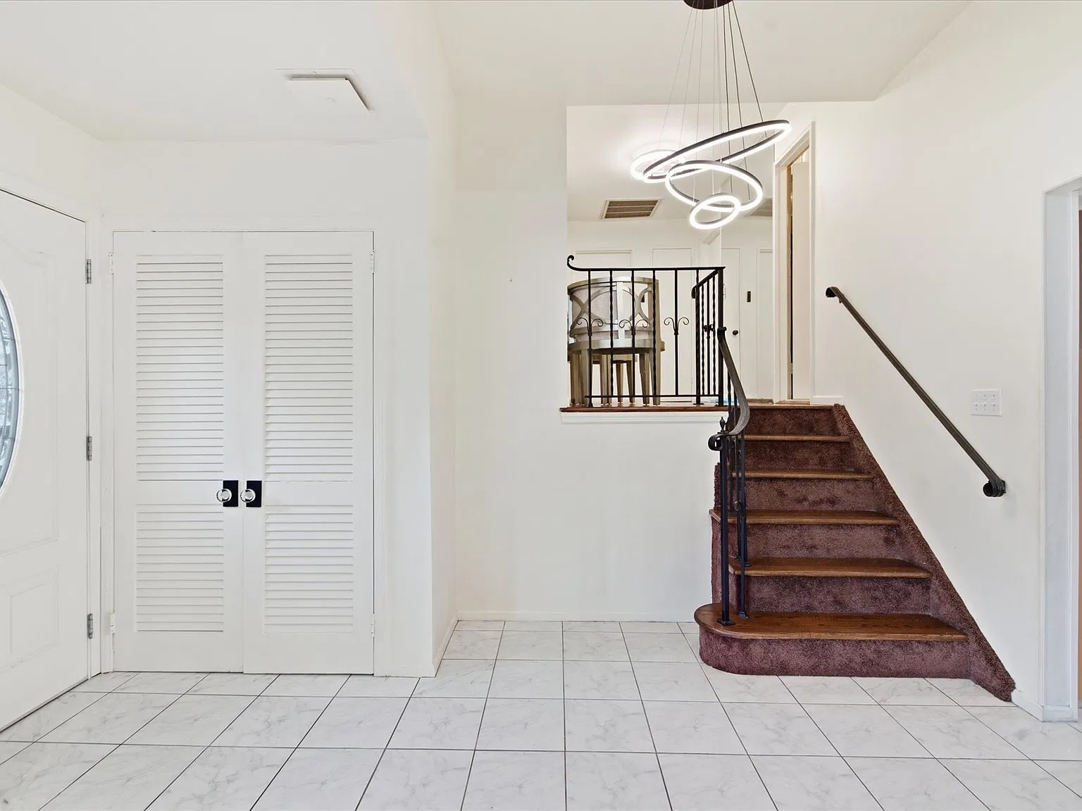 2 Goldfield St — Photo 3