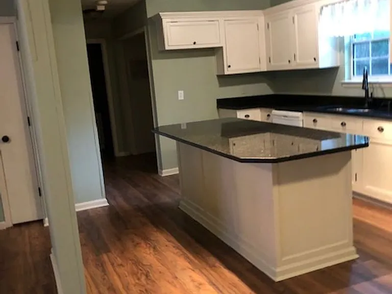 10 Quail Forest Ct — Photo 11