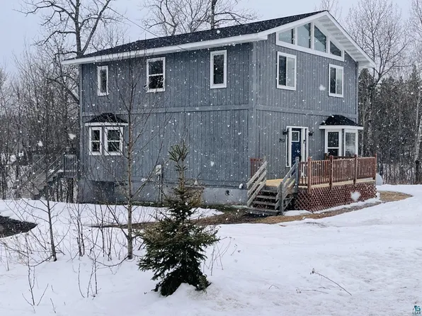 2563 Becks Rd, Duluth, MN 55810