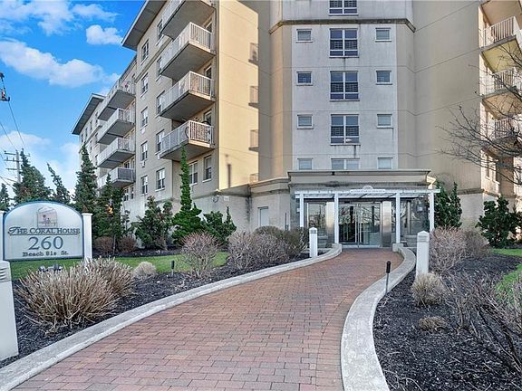 2nd image of 260 Beach 81st St APT 1P