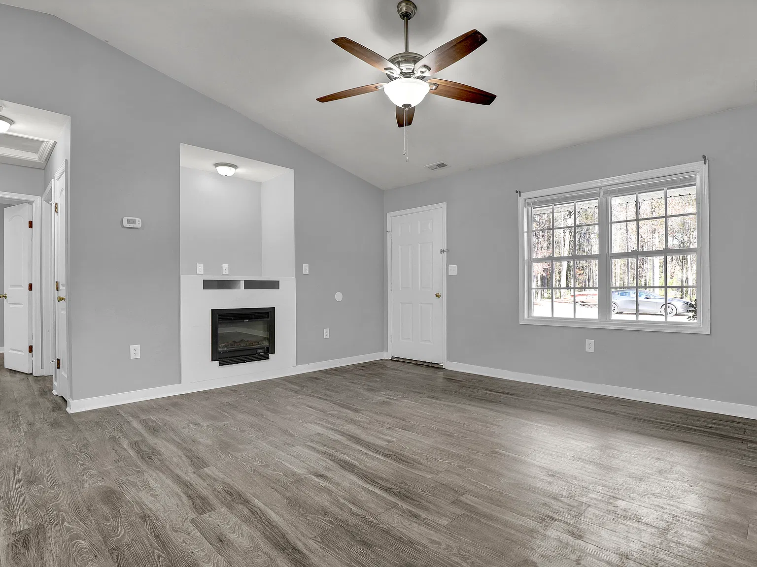 120 Joe Powell Ln — Photo 2