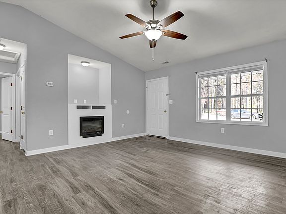 2nd image of 120 Joe Powell Ln APT 17