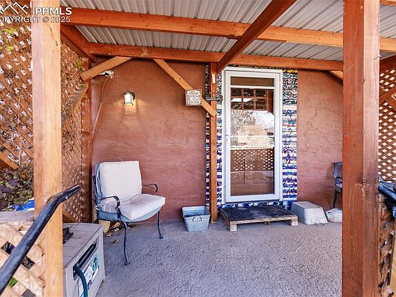 5th image of 612 9th St