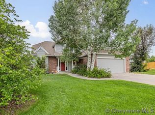 7230 Bridle Dr, Cheyenne, WY 82009