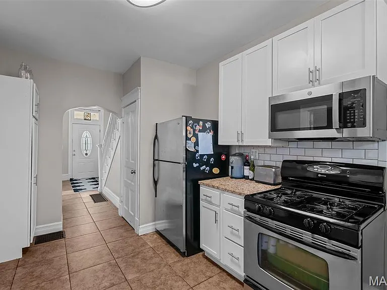 4147 Beethoven Ave — Photo 18